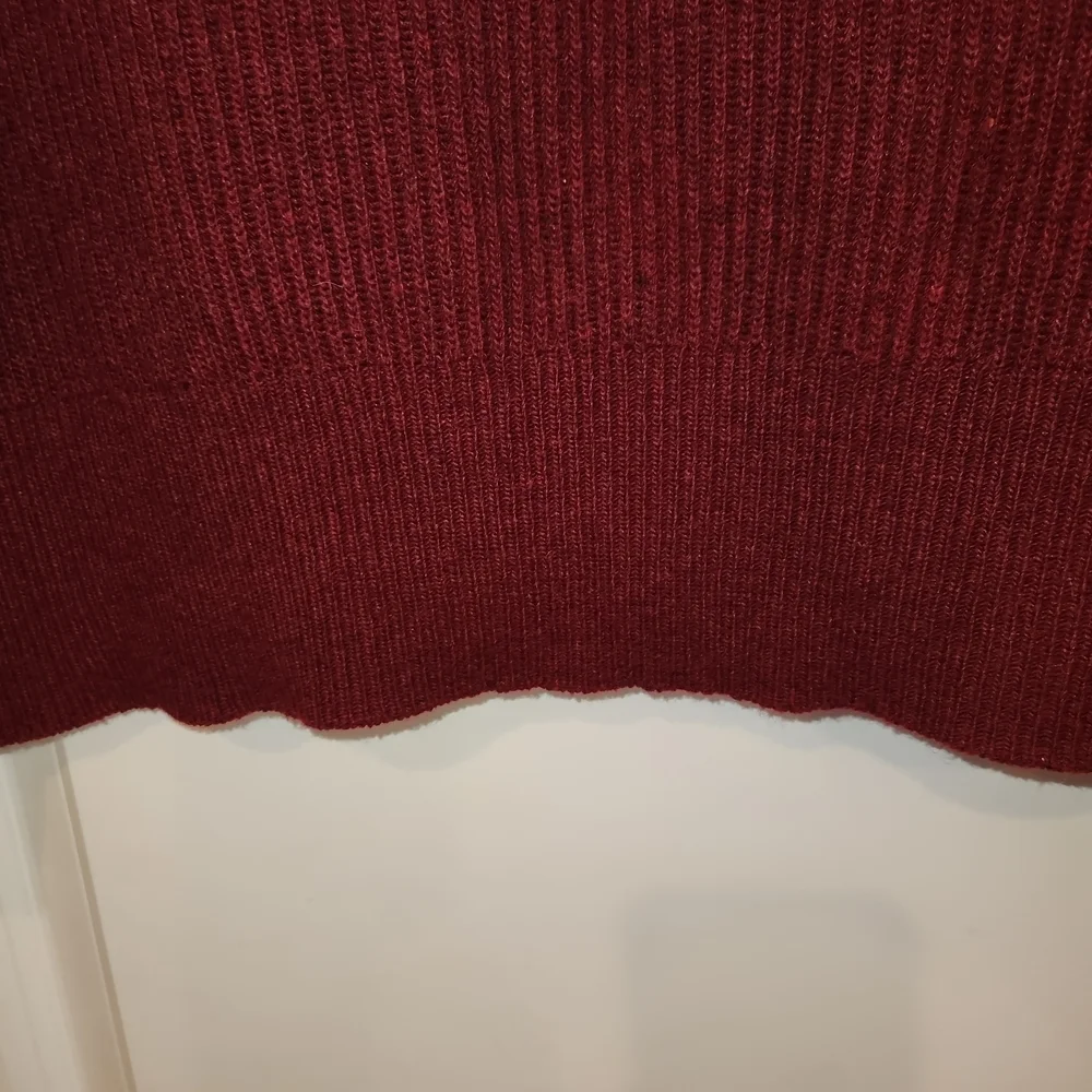 Banana Republic Burgundy Crew Neck Sweater Size M Wool Italian Yarn Elbow Patch
